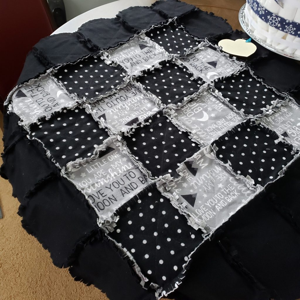 Readers Project: Debbie's Black and White Baby Rag Quilt Blanket