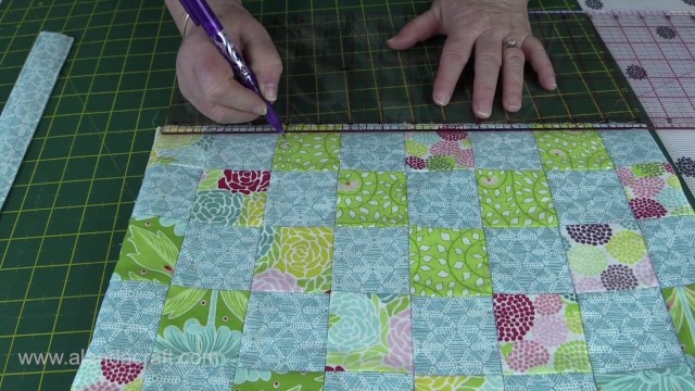 Checkerboard Bag - Placing the Handles