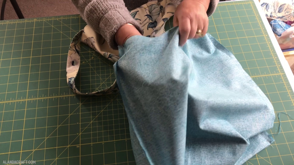 Velvet Gypsy Tote Bag Tutorial - Alanda Craft